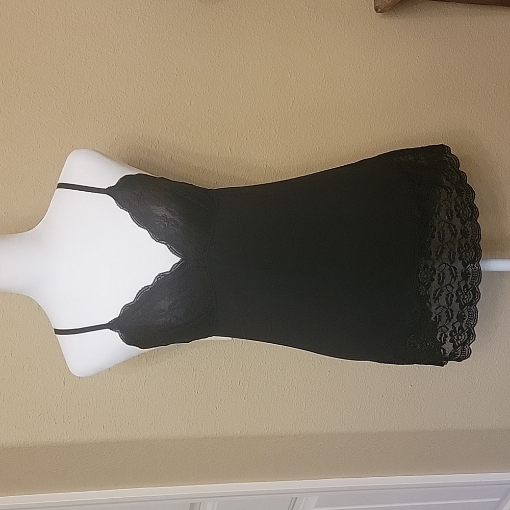 NWT Casabella Camisole Lace Tank Top